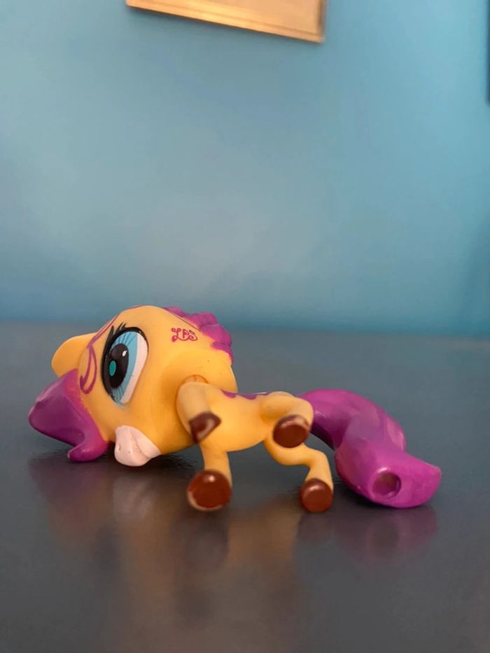 Cheval, poney LPS #3027 - photo numéro 3