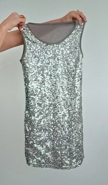 Mini robe soirée sequins argentés taille 34