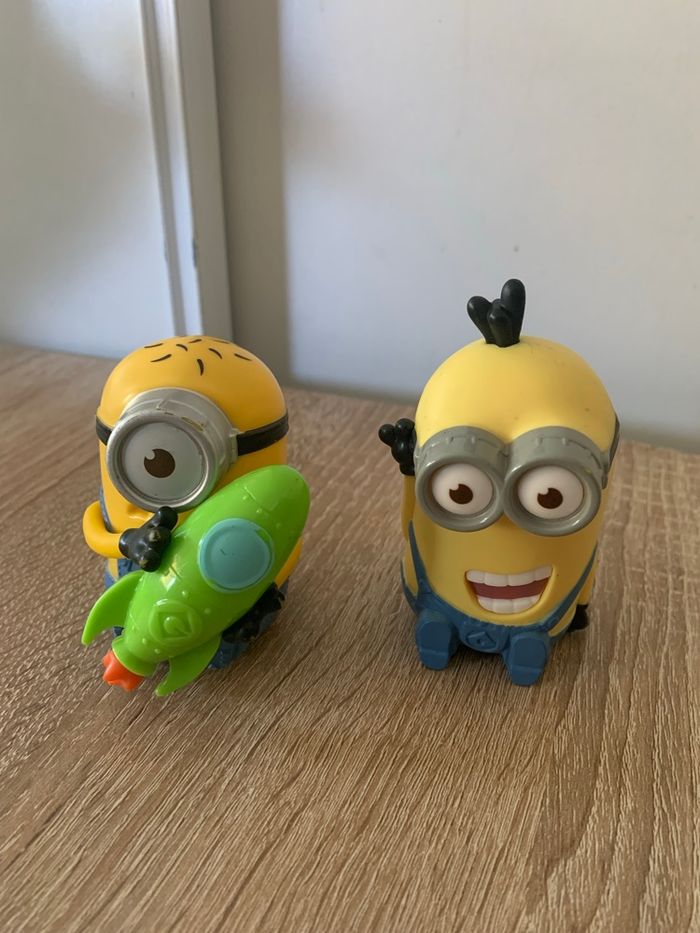 Peluche les minions 2 + 4 figurines Mac Donald’s - photo numéro 8