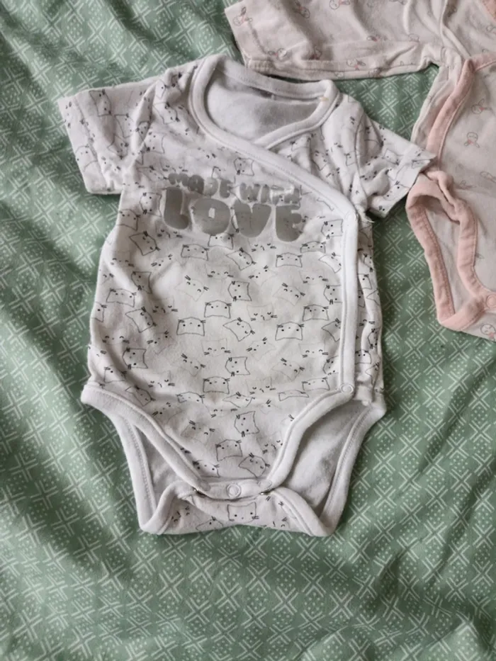 Lot 2 Body 1 mois - photo numéro 6