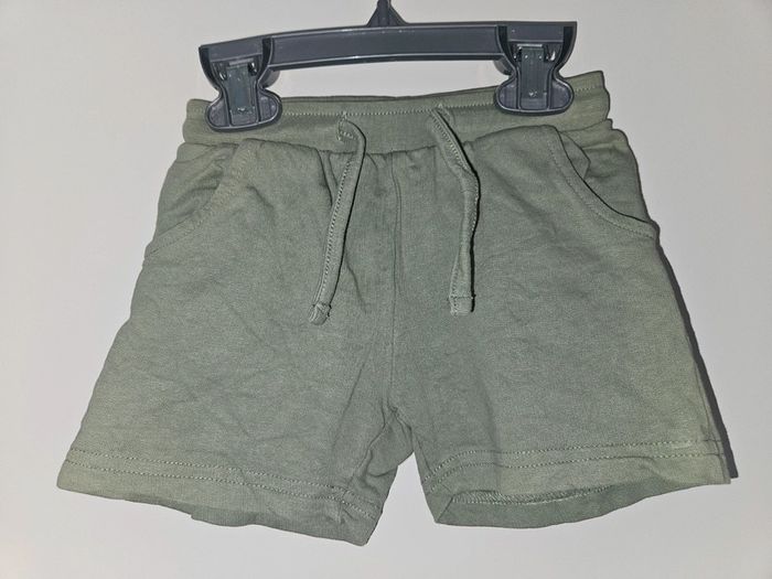 Short bébé