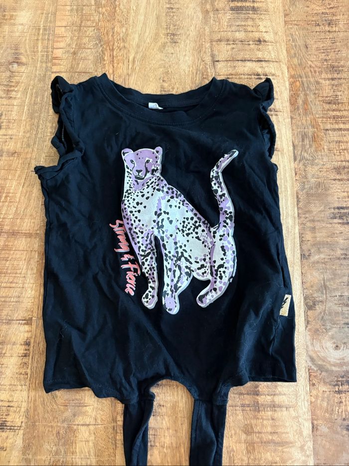 3 t-shirt taille 8 ans - photo numéro 2