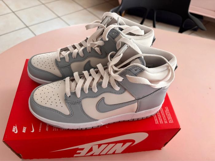 Nike Dunk High P.38,5 Neuves unisex - photo numéro 2