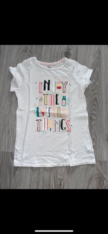 T-shirt MC taille 11/12 ans