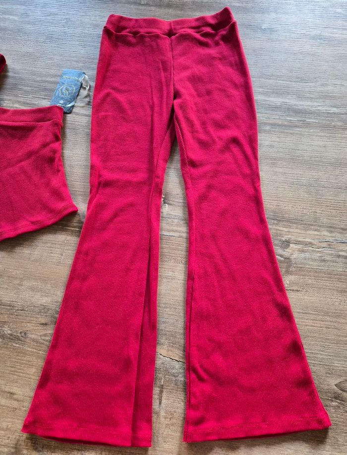 Ensemble crop top pantalon - photo numéro 2