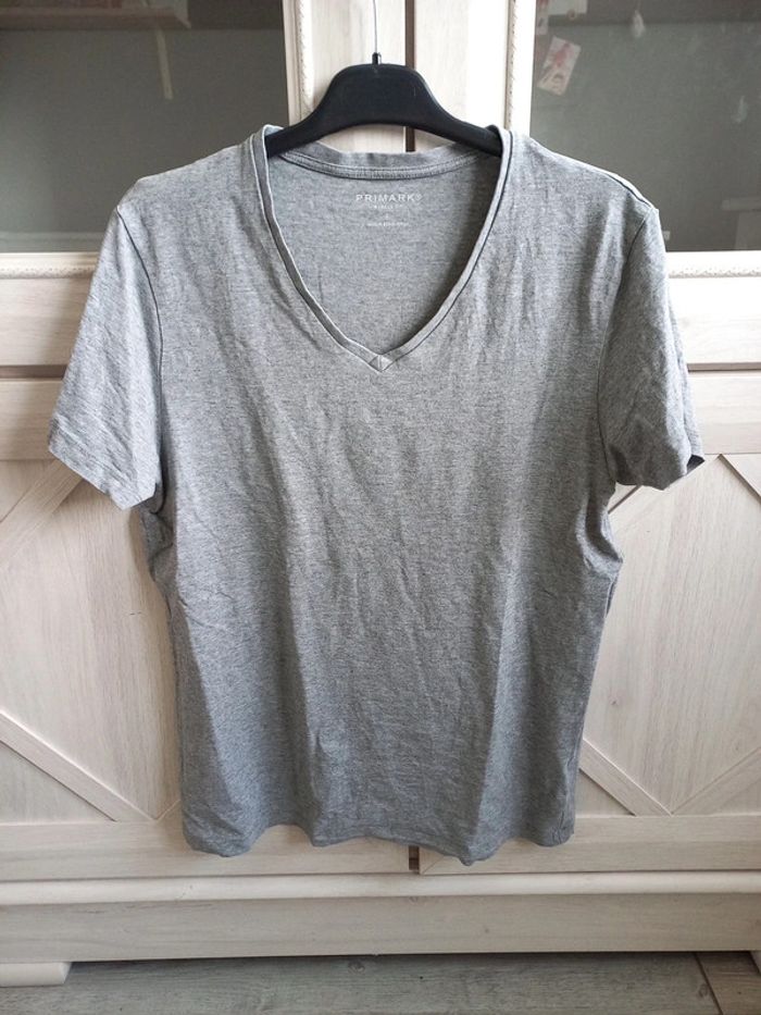 2 tee-shirts col V gris manches courtes homme - photo numéro 4