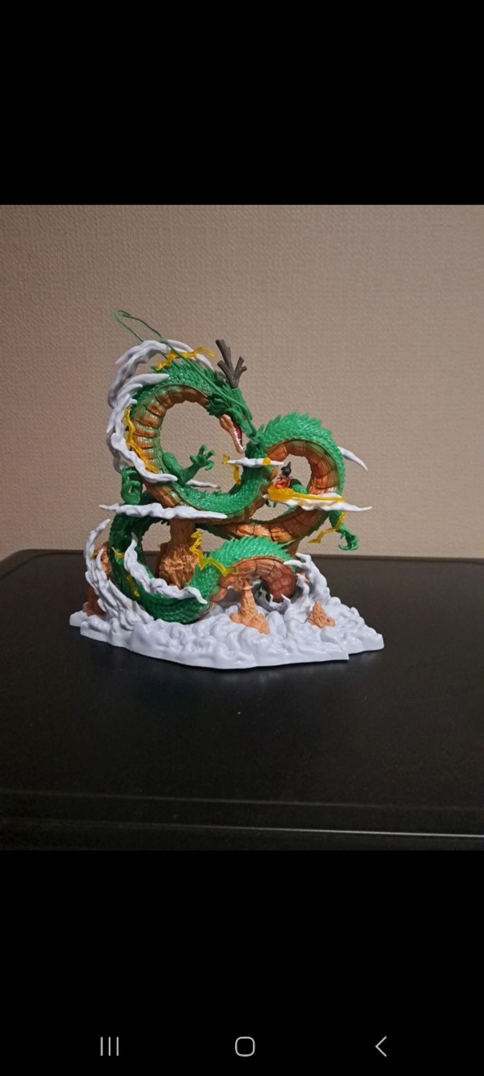 Figurine  dragon ball