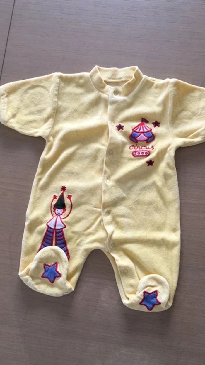 Grenouillère taille 3 mois jaune - photo numéro 2