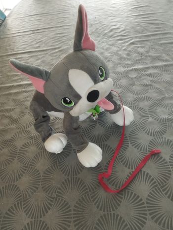 Chien toufous peppy pups a tirer doudou peluche