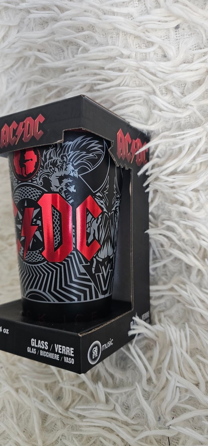 Verre Black Ice AC/DC  Neuf - photo numéro 3