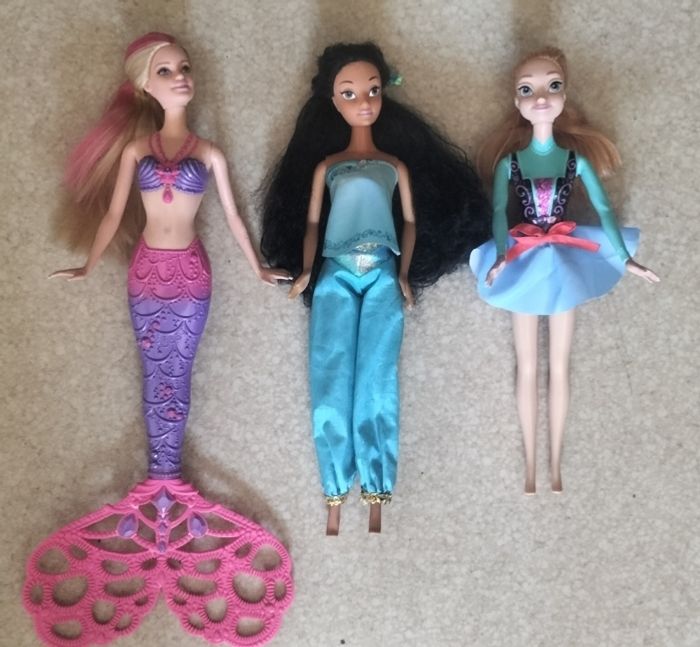 Lot poupées mannequins