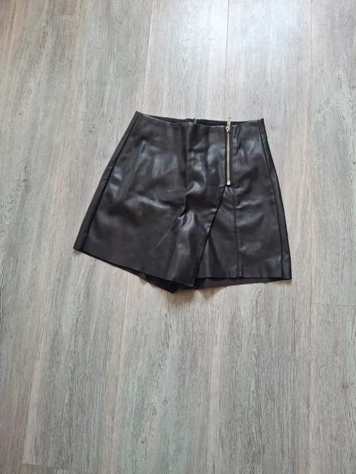 Jupe en simili cuir