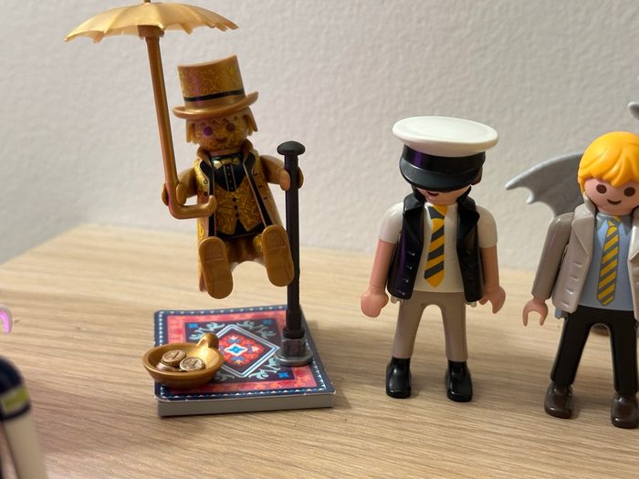 Lot de 18 figurines Playmobil - photo numéro 8