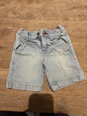 Short rayé
