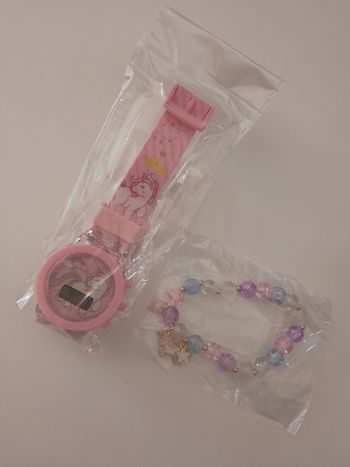 Lot montre+bracelet neuve licorne