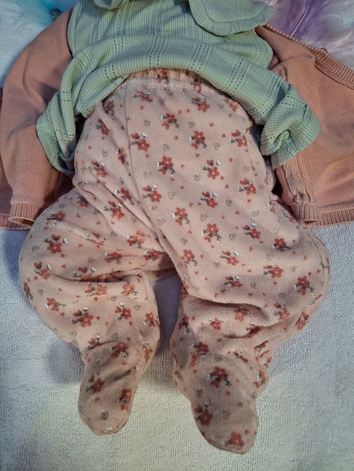 Ensemble bébé fille – 1 mois (Kiabi & Chocolatine - photo numéro 3