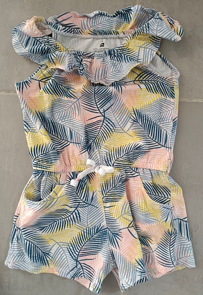 Lot de vêtements été fille en 6 ans - photo numéro 3