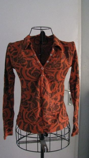 polo orange et marron tu