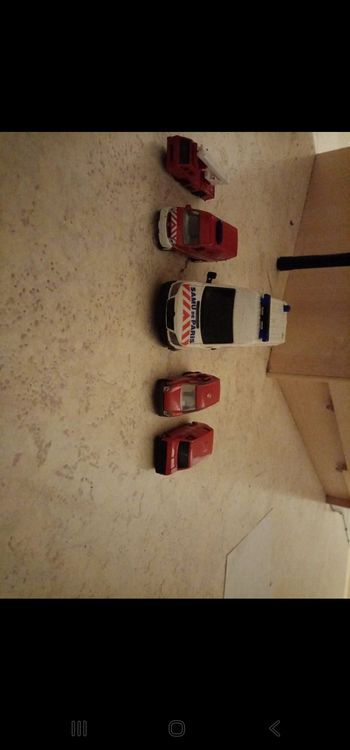 Lot 5 voiture de pompiers