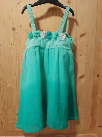 Robe 4 ans très bon état