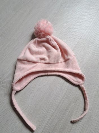 Bonnet rose pâle