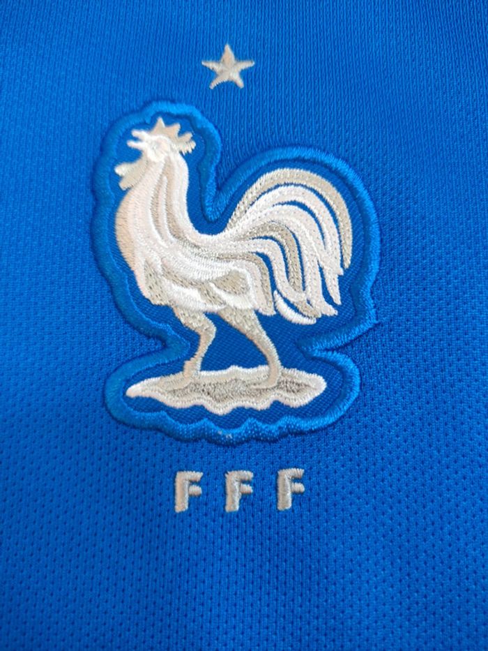 Maillot de foot Griezmann France, Nike Authentique Officiel taille enfant 13/15 ans, proche du Neuf - photo numéro 5
