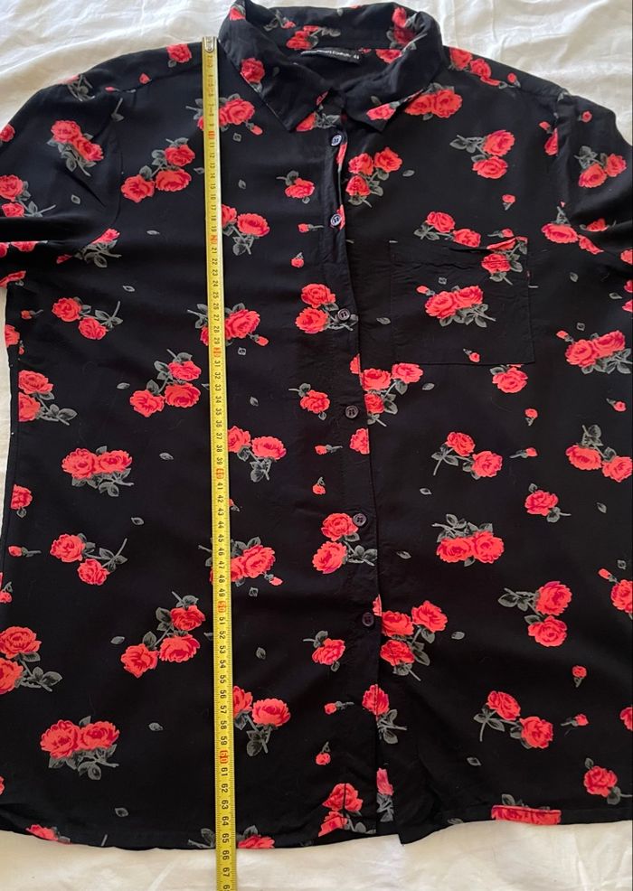 Chemisier noir avec roses »Fashion Private Company »manches longues - photo numéro 5