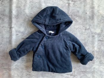 Petit manteau bleu marine