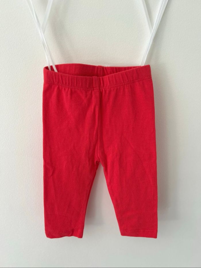 Ensemble robe legging bébé 3 mois rouge à fleurs - photo numéro 3