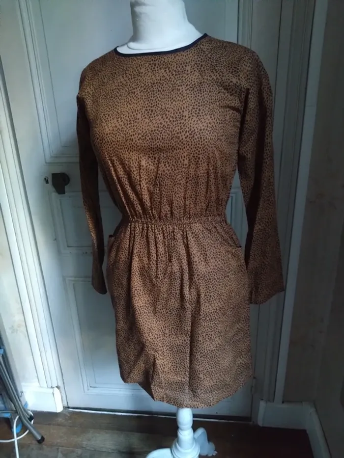 Robe courte Juju S’Amuse Deluxe XS/34 imprimé léopard, cintrée & doublée - photo numéro 6