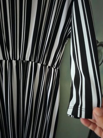Robe rayée blanche et noire taille xl esmara