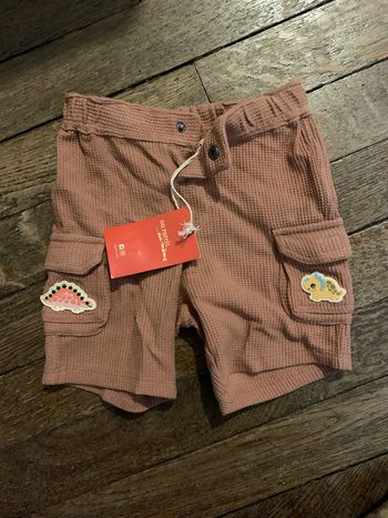 Pantacourt neuf bébé 12 mois