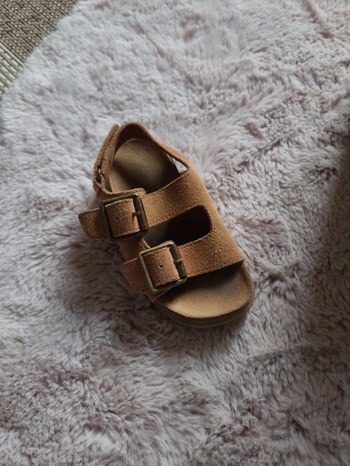 Sandale Garçon Zara 23 - photo numéro 2