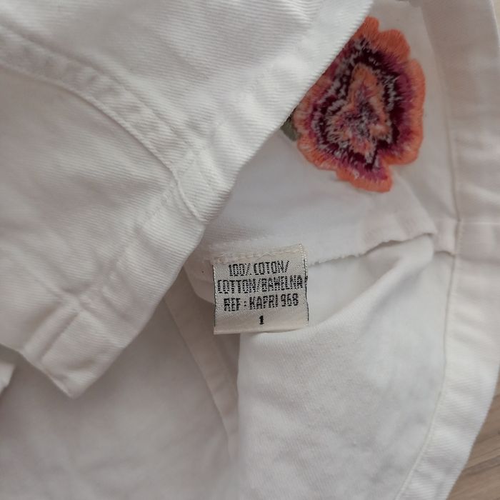 Ensemble 2 pièces veste sans manches + pantalon jean imprimé blanc Jacqueline Riu taille S - photo numéro 4