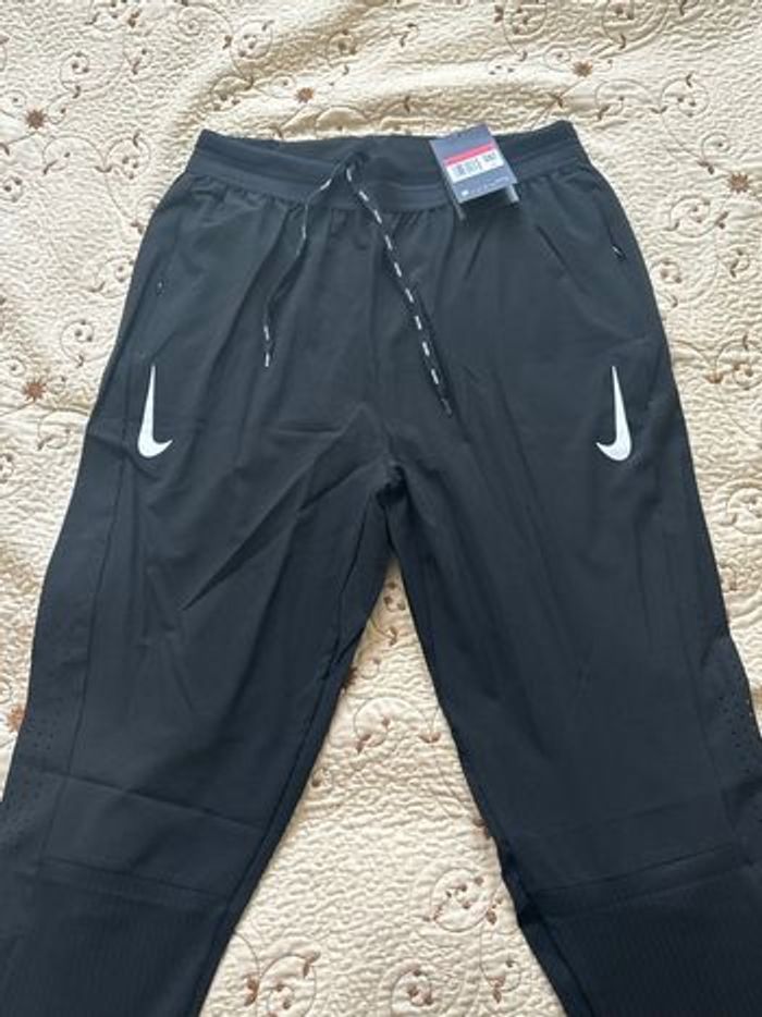 Bas Nike aeroswift - Noir - Taille L