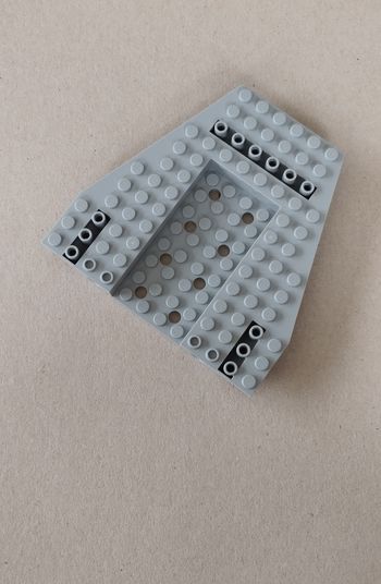 Base véhicule 43979 lego 