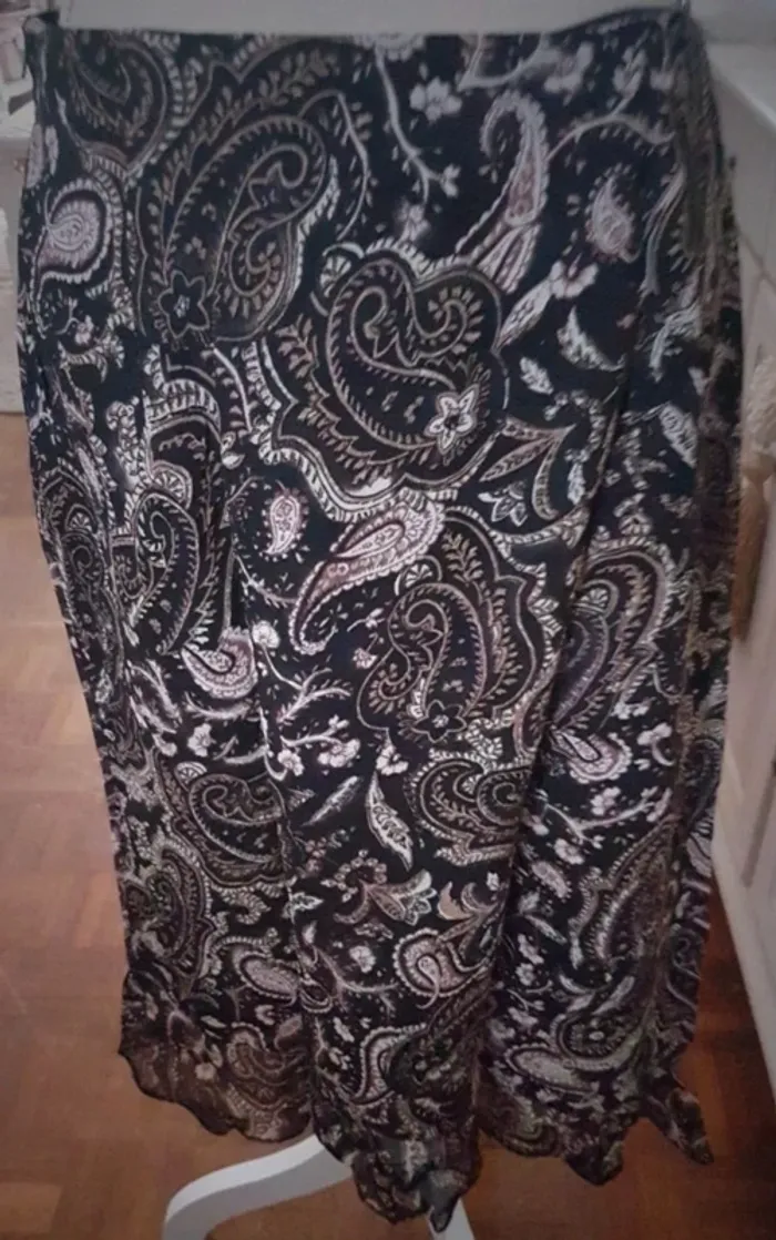 Jupe asymétrique M&S Mode T 40 Neuve - photo numéro 2