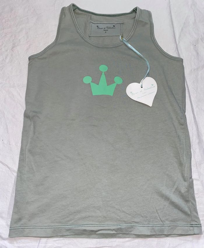 tshirt Oscar et Valentine neuf avec étiquette 6 ans