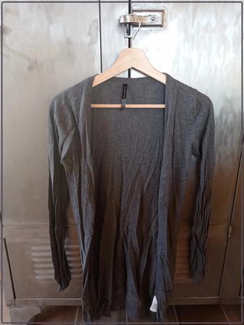 Gilet long manches longues gris Stradivarius taille S bon état