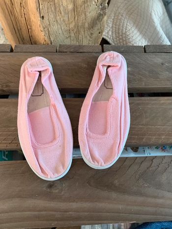 Chausson de sport rose taille 27