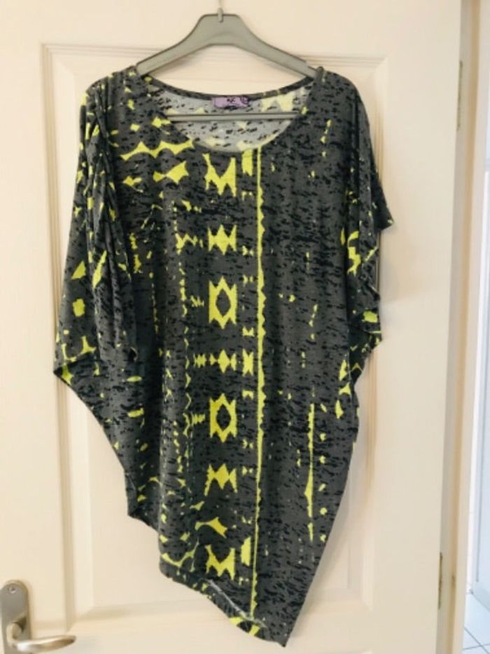 tee-shirt long asymétrique 38