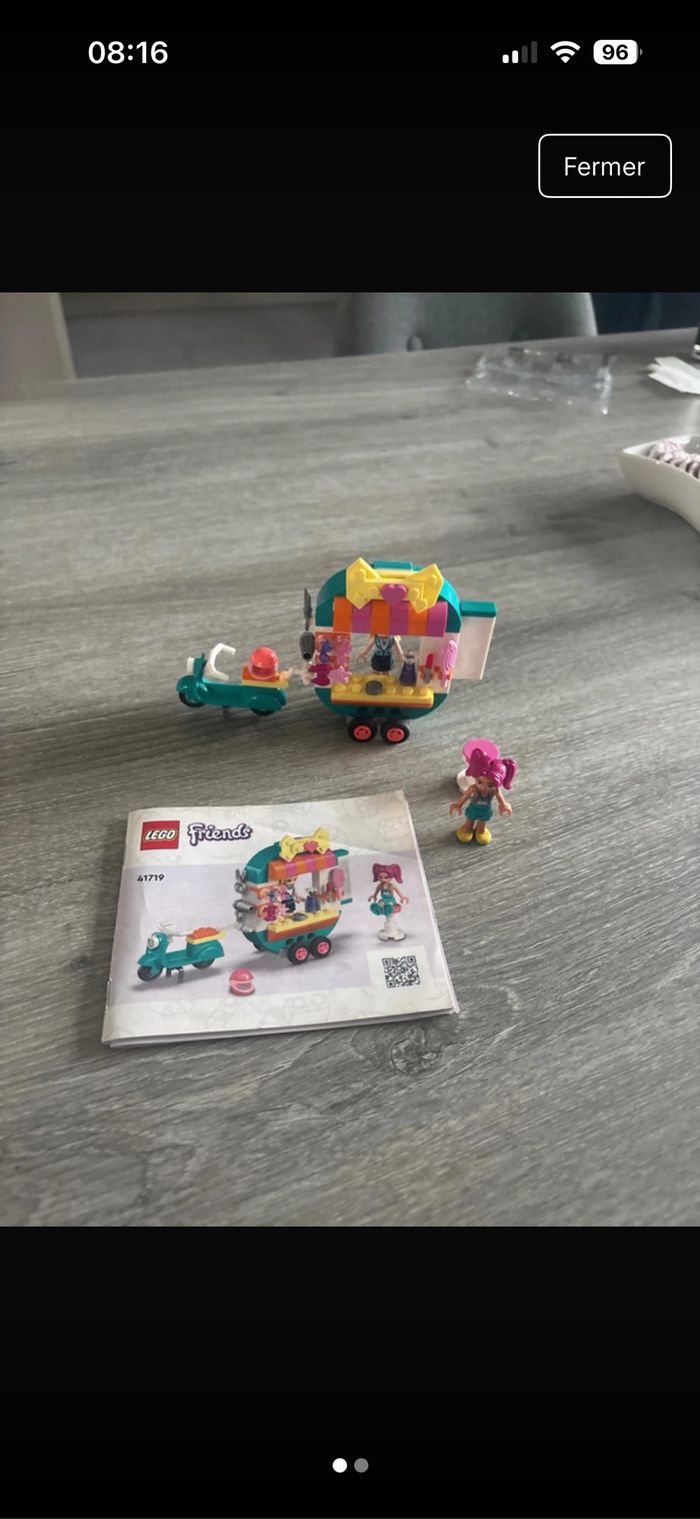 Lego friend