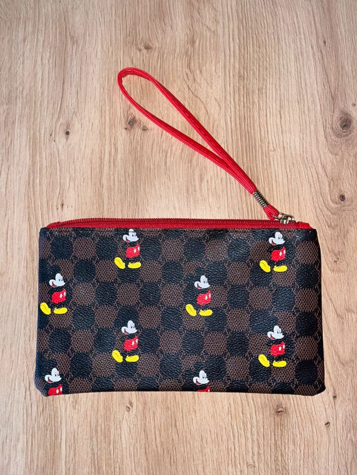 Pochette Disney Mickey en simili cuir neuve - photo numéro 2