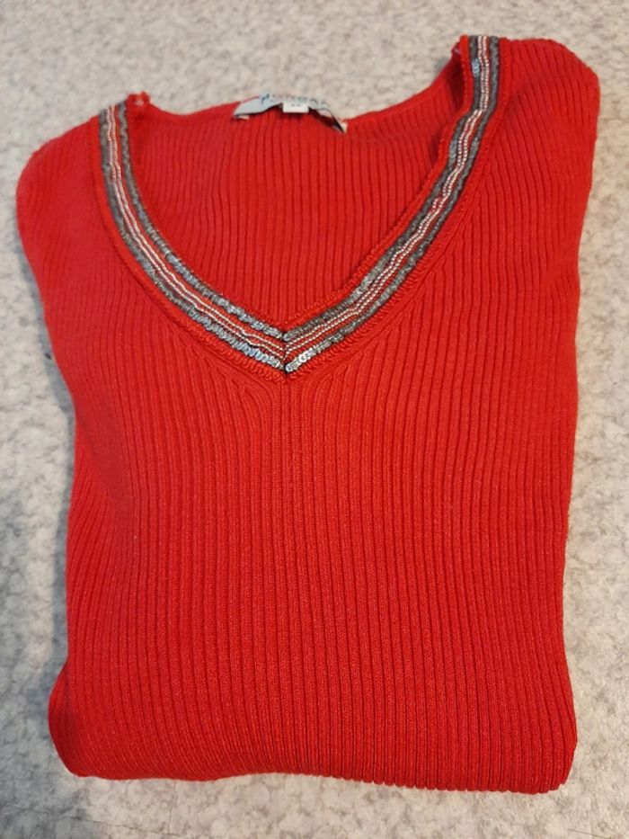 Pull rouge - photo numéro 5