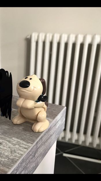 Figurine chien Mulan disney