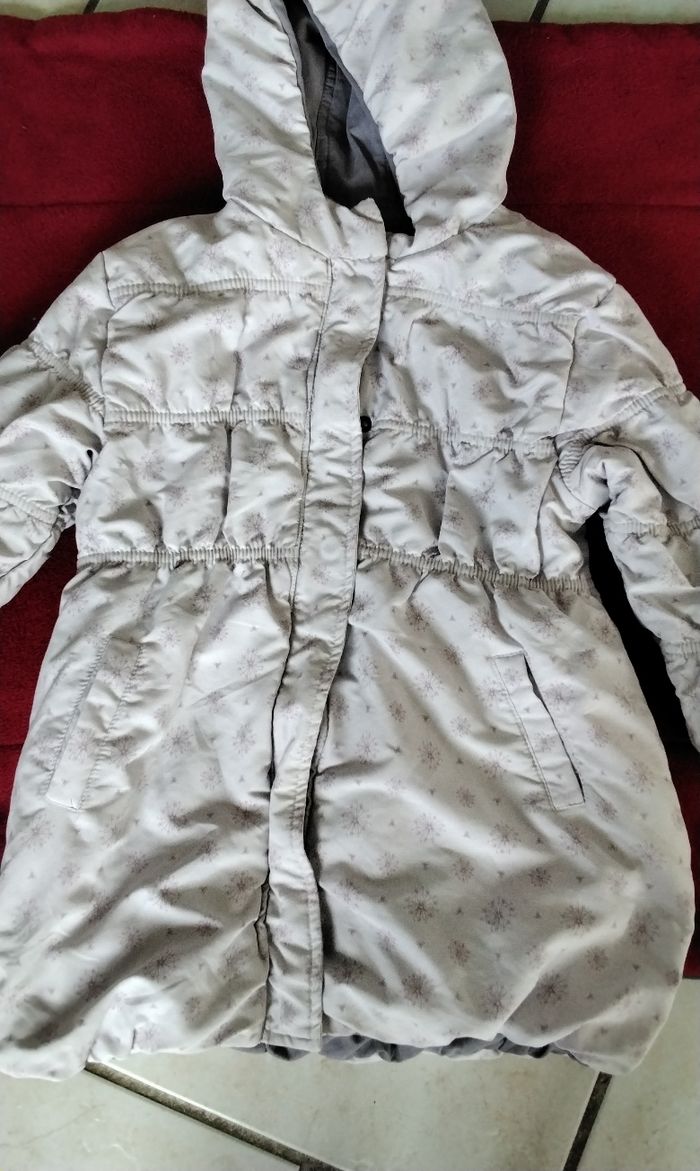 Manteau  réversible  ,1 côté crème, 1 côté mauve, fermeture et pressions, Vertbaudet, 4 ans - photo numéro 2