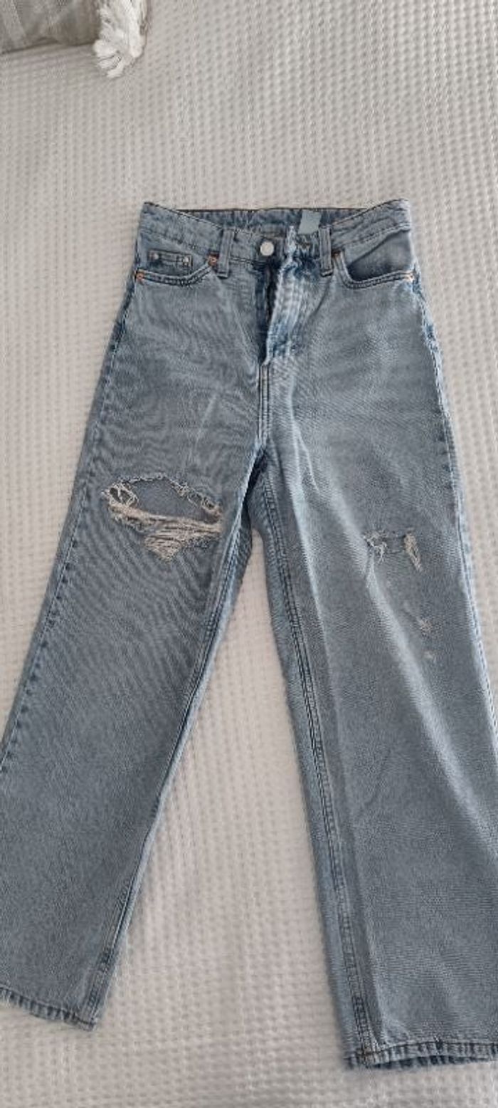 Jean femme HetM 34 loose straight à trous bleu clair