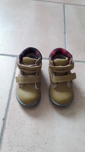 Chaussures pointure 21