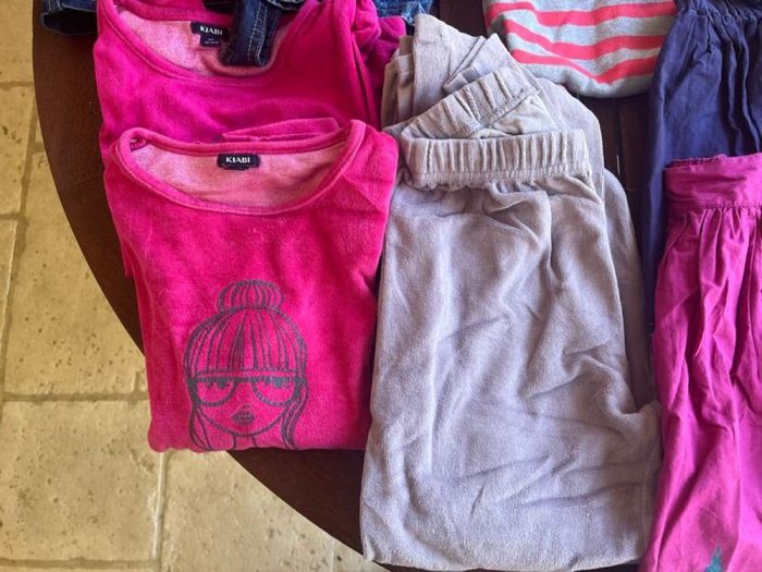 Lot vêtements filles 8 ans (23 pièces) - photo numéro 10