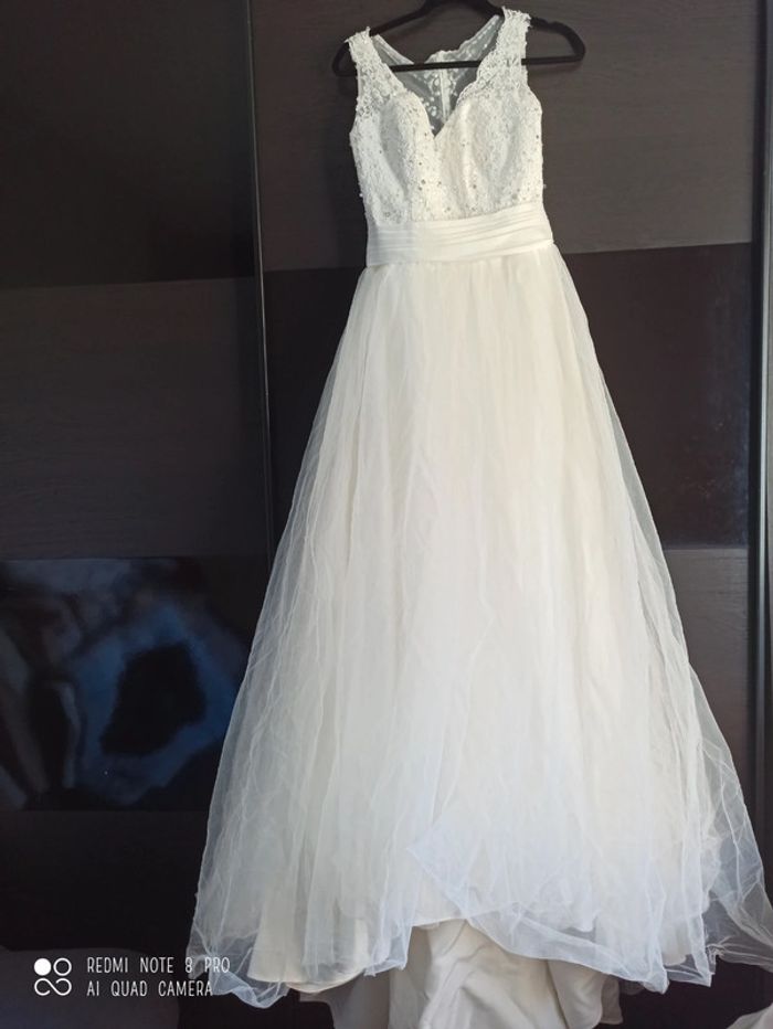 Robe de mariée point mariage - photo numéro 2